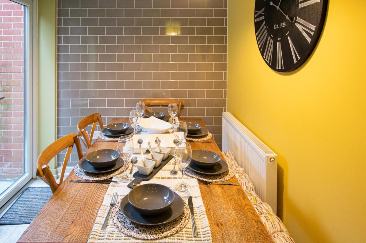 Charles St Chester City Townhouse By Rework Accommodation Exterior foto